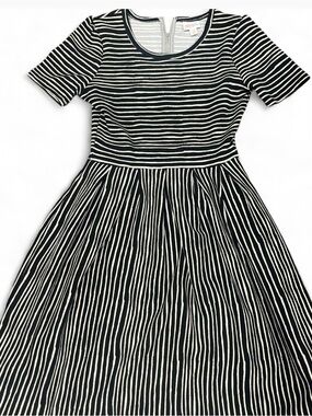 Lularoe Amelia Black and White Striped Dress Size XS